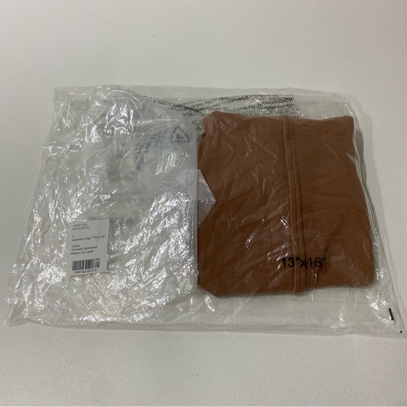 NEW - Lululemon Align Sports Bra A/B - size 4 - Brown - Picture 6 of 7